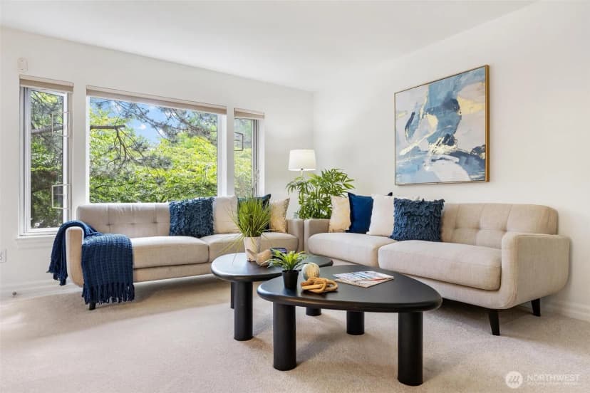 Property photo for 215 20th Avenue E #201, Seattle photo 17