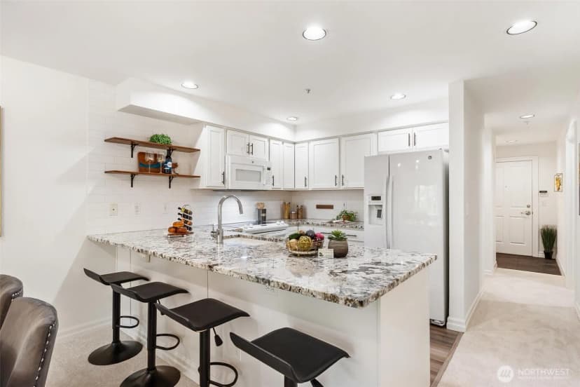 Property photo for 215 20th Avenue E #201, Seattle photo 20
