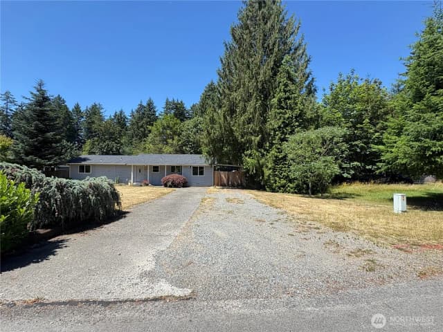 Property photo for 12006 218th Avenue Ct E, Bonney Lake photo 2
