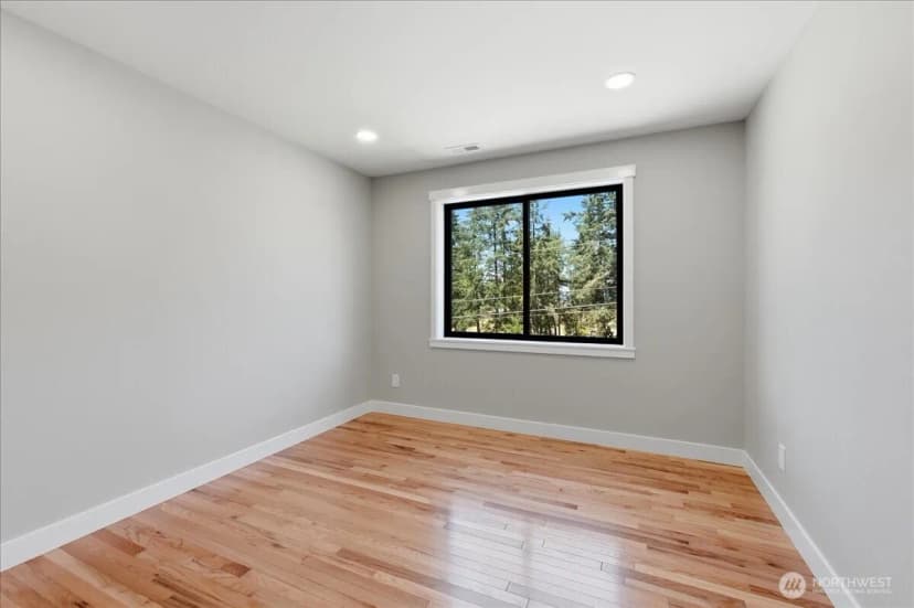 Property photo for 4322 60th Street E, Tacoma photo 30