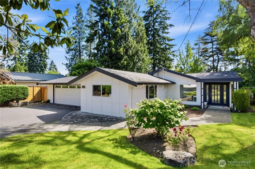 Property photo for 1820 101st Avenue Ne, Bellevue photo 27