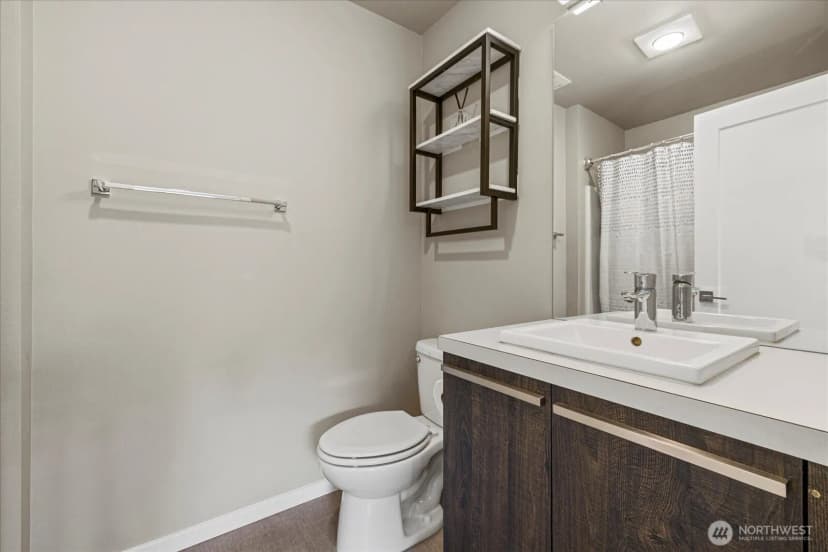 Property photo for 35404 55th Avenue S, Auburn photo 25