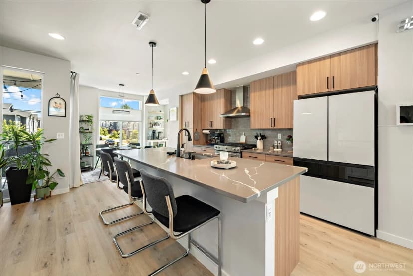 Property photo for 17002 13th Avenue W #a6, Lynnwood photo 3
