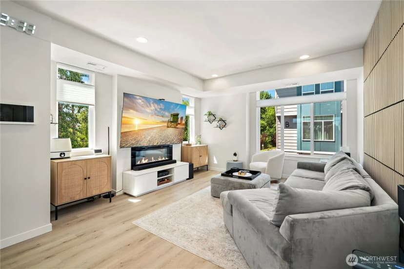 Property photo for 17002 13th Avenue W #a6, Lynnwood photo 6