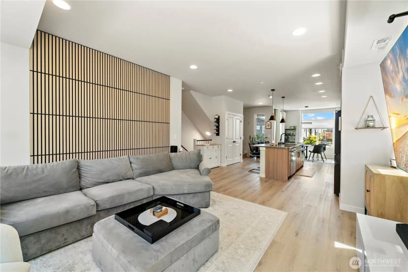Property photo for 17002 13th Avenue W #a6, Lynnwood photo 9