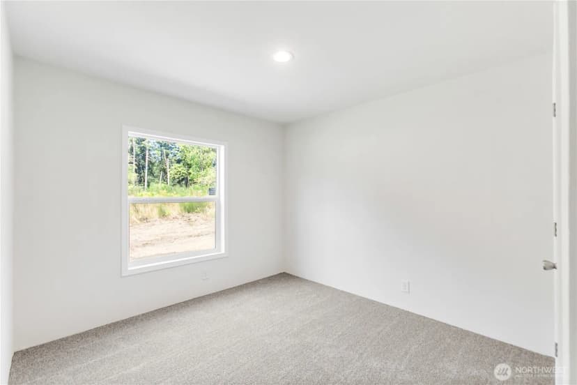 Property photo for 16917 88th St Sw, Longbranch photo 24