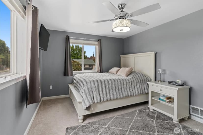 Property photo for 304 29th Street Se #101, Auburn photo 27