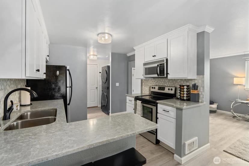 Property photo for 304 29th Street Se #101, Auburn photo 14