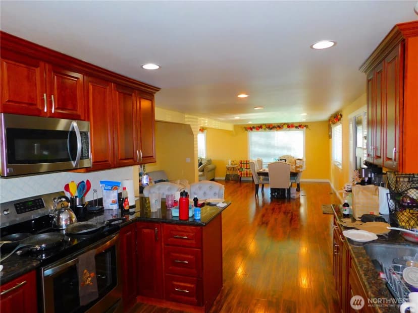 Property photo for 4428 92nd Street Ne, Marysville photo 6
