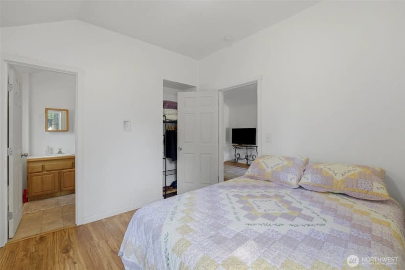 Property photo for 2831 Galloway Street Se, Olympia photo 12