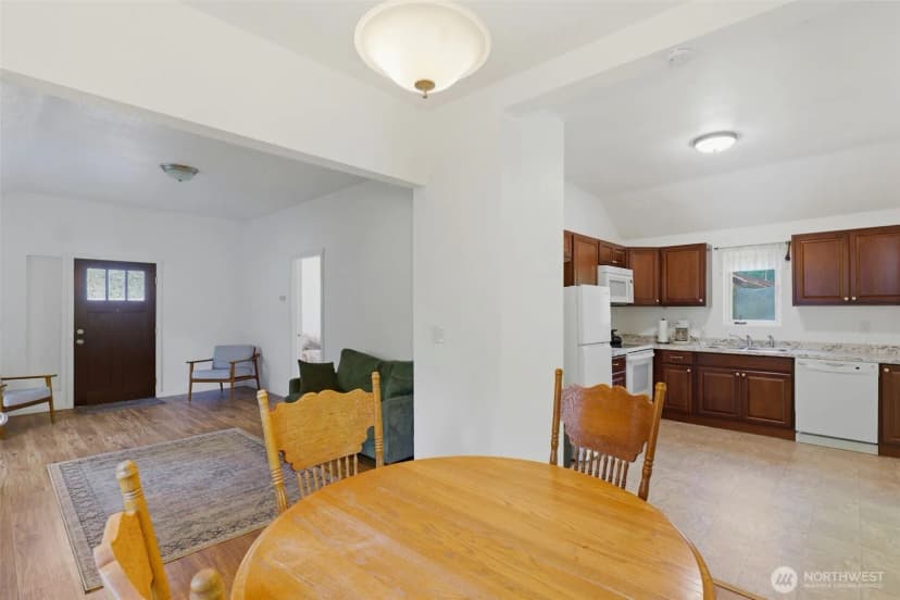 Property photo for 2831 Galloway Street Se, Olympia photo 9