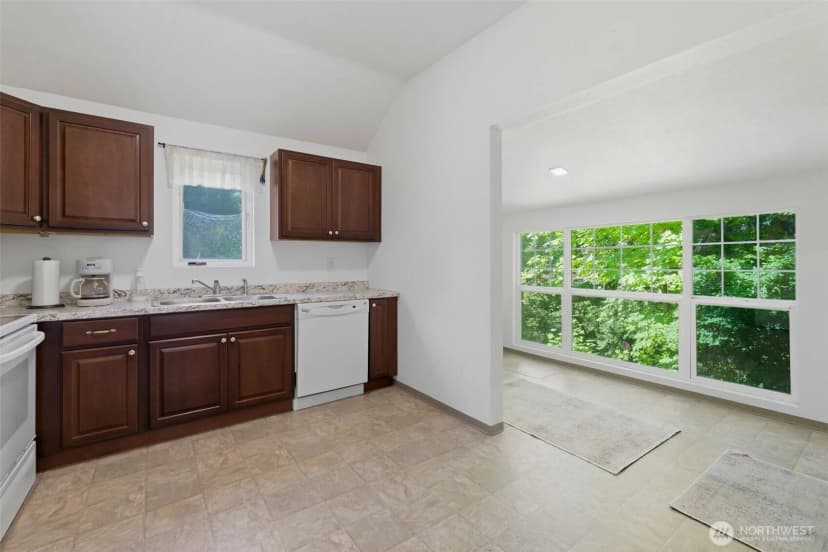 Property photo for 2831 Galloway Street Se, Olympia photo 16