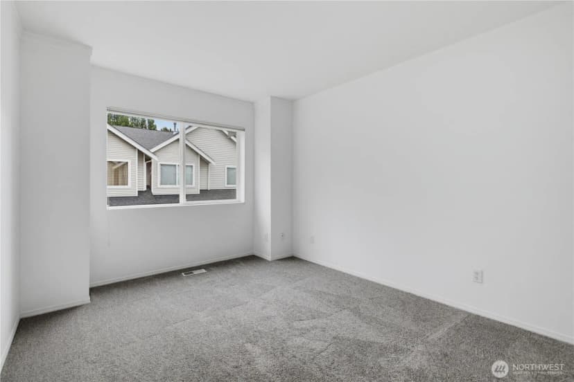 Property photo for 9729 26th Avenue Sw #404, Seattle photo 23