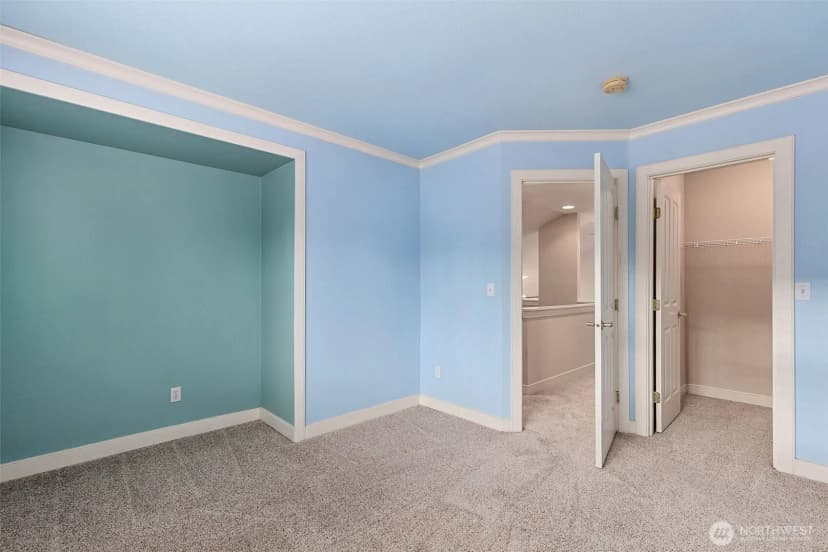 Property photo for 120 Newport Way Nw #16, Issaquah photo 22