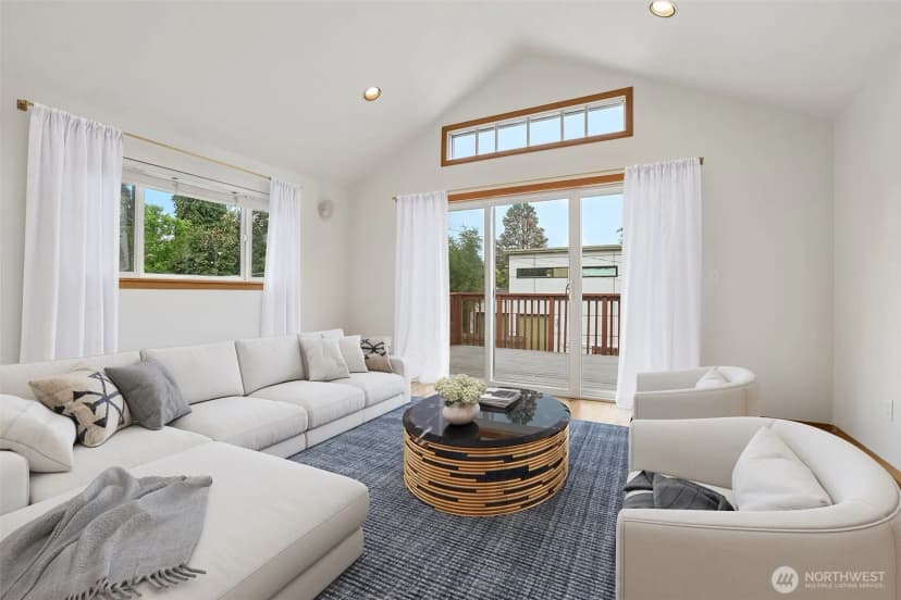 Property photo for 317 Ne 91st Street, Seattle photo 11
