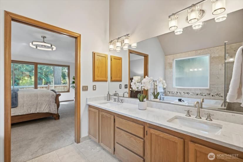 Property photo for 4649 244th Place Se, Sammamish photo 23