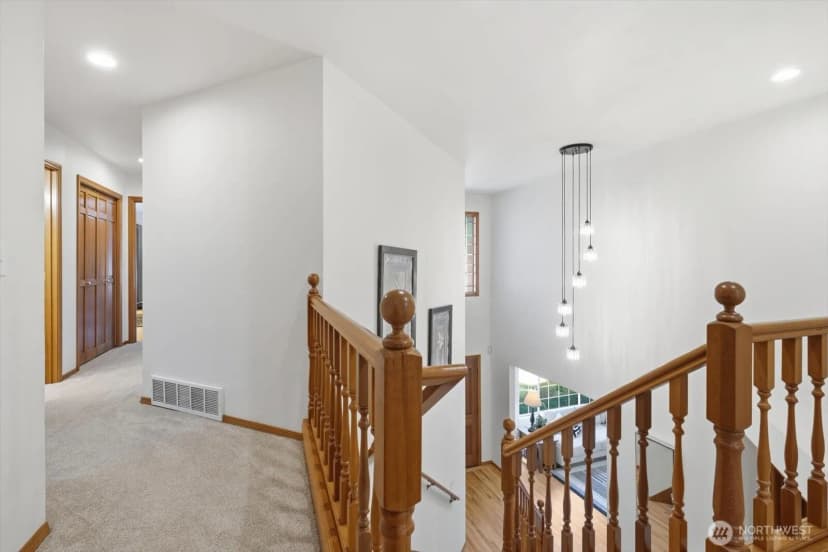 Property photo for 4649 244th Place Se, Sammamish photo 27