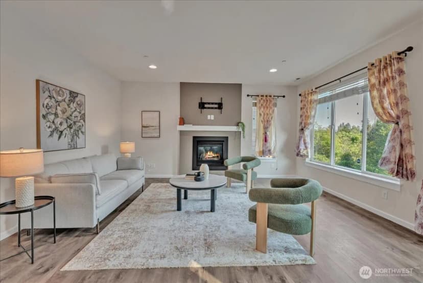 Property photo for 1326 192nd Place Se, Bothell photo 6