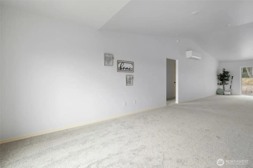 Property photo for 660 El Pozo Street, Coupeville photo 14