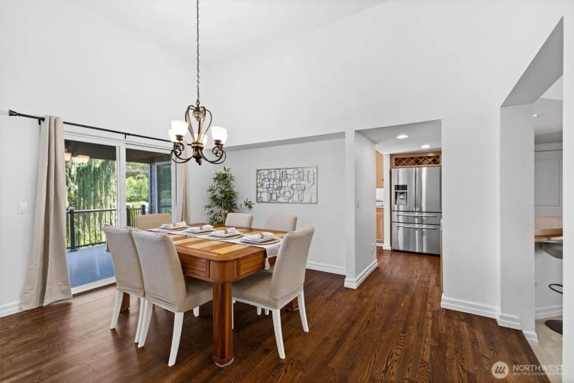 Property photo for 16306 Valhalla Drive, Bothell photo 8