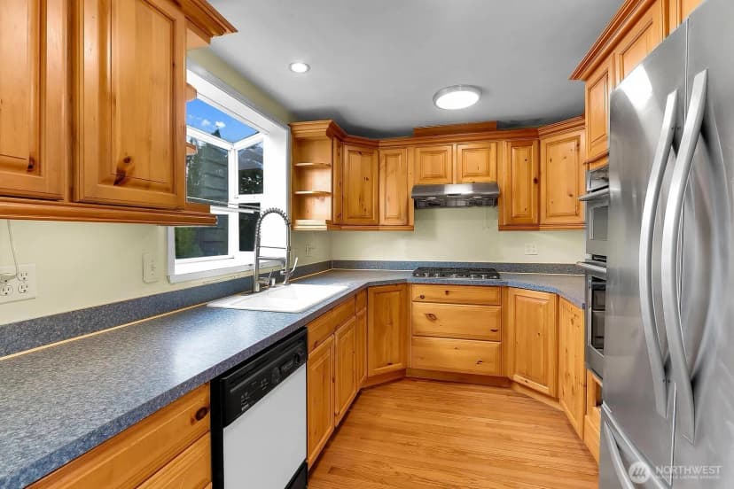 Property photo for 3244 224th Place Se, Brier photo 6