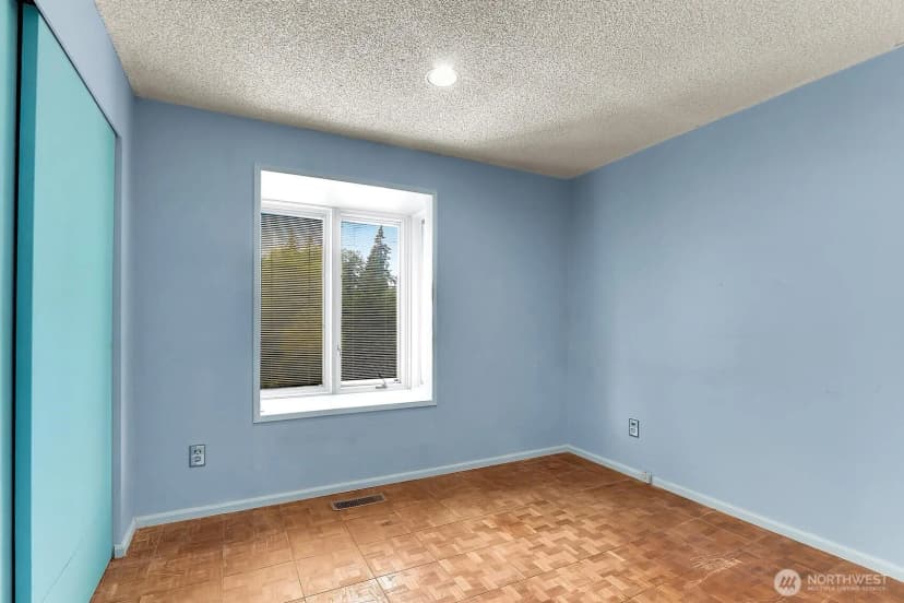 Property photo for 3244 224th Place Se, Brier photo 12