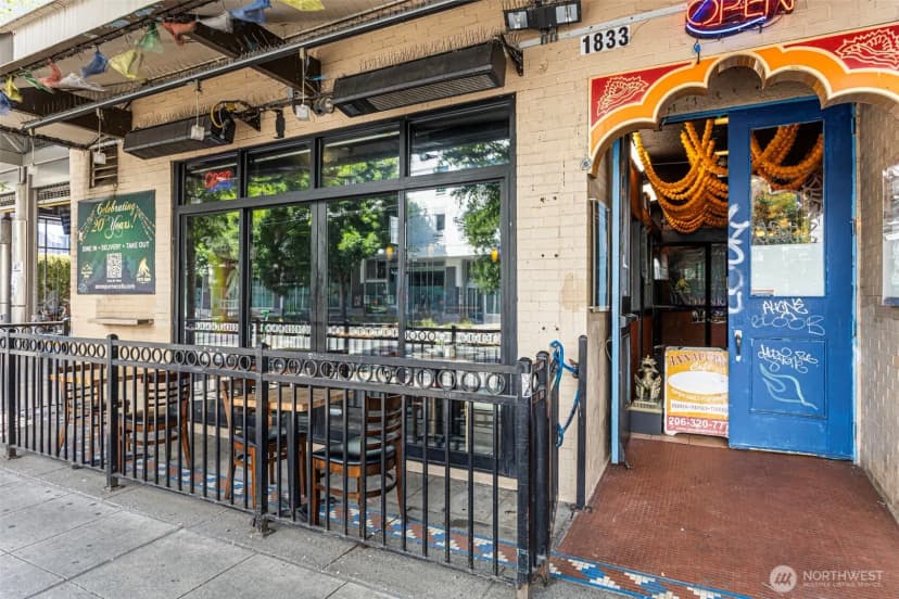 Property photo for 1833 Broadway, Seattle