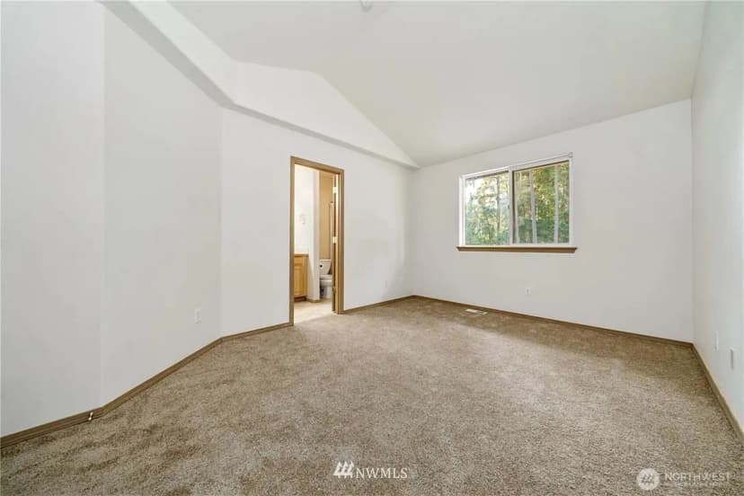 Property photo for 21305 110th Street Ct E, Bonney Lake photo 9