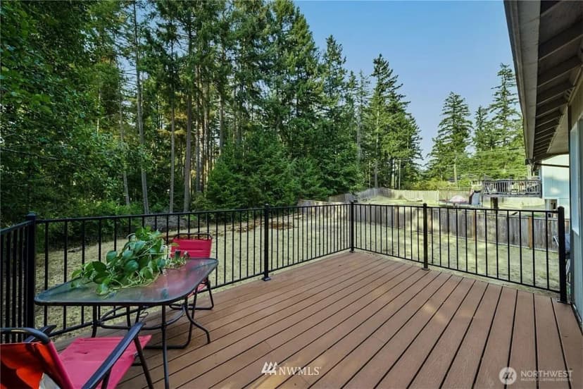 Property photo for 21305 110th Street Ct E, Bonney Lake photo 15