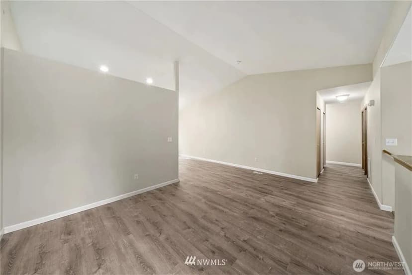 Property photo for 21305 110th Street Ct E, Bonney Lake photo 7