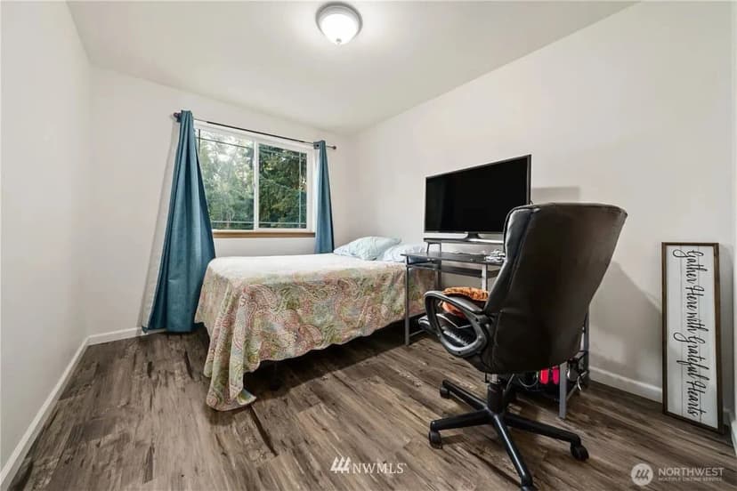 Property photo for 21305 110th Street Ct E, Bonney Lake photo 8