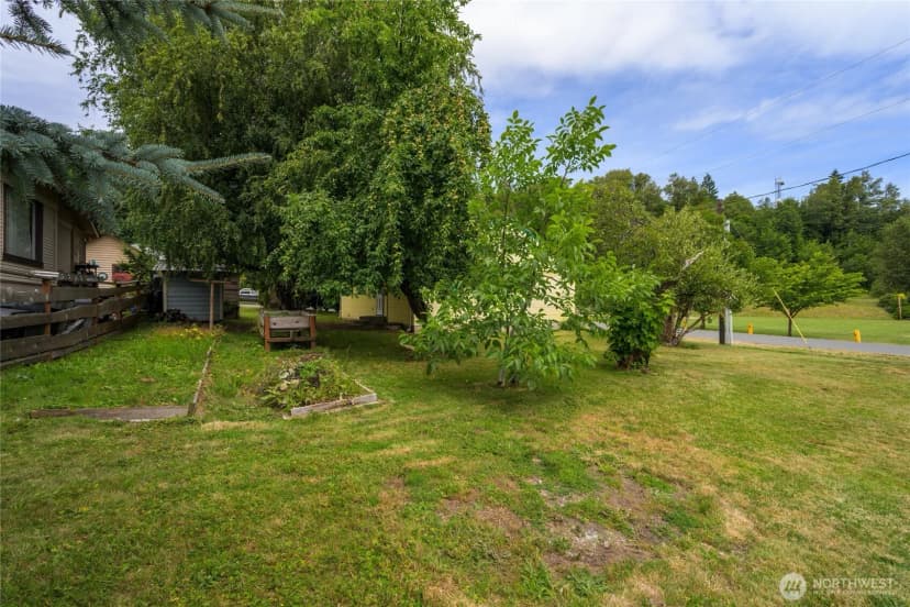 Property photo for 7320 E Avenue, Concrete photo 19