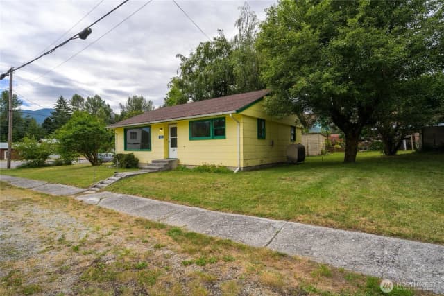 Property photo for 7320 E Avenue, Concrete photo 2