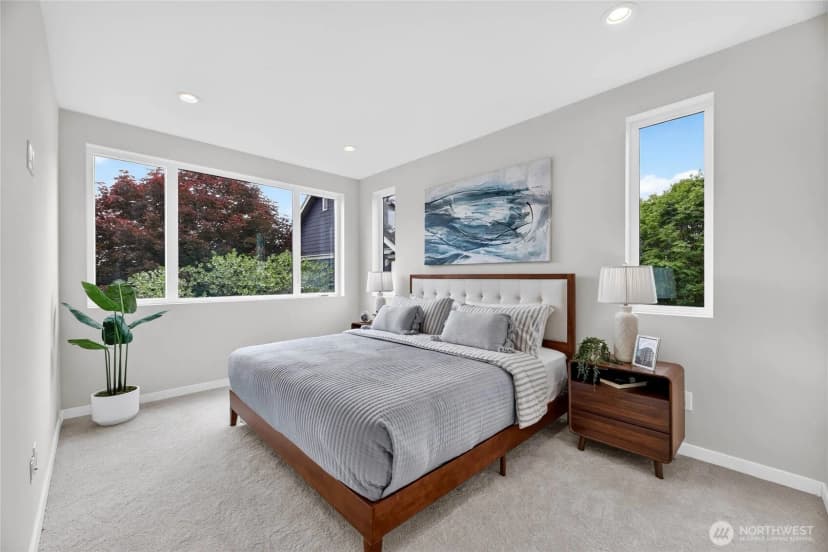 Property photo for 5039 41st Avenue Sw #1, Seattle photo 15