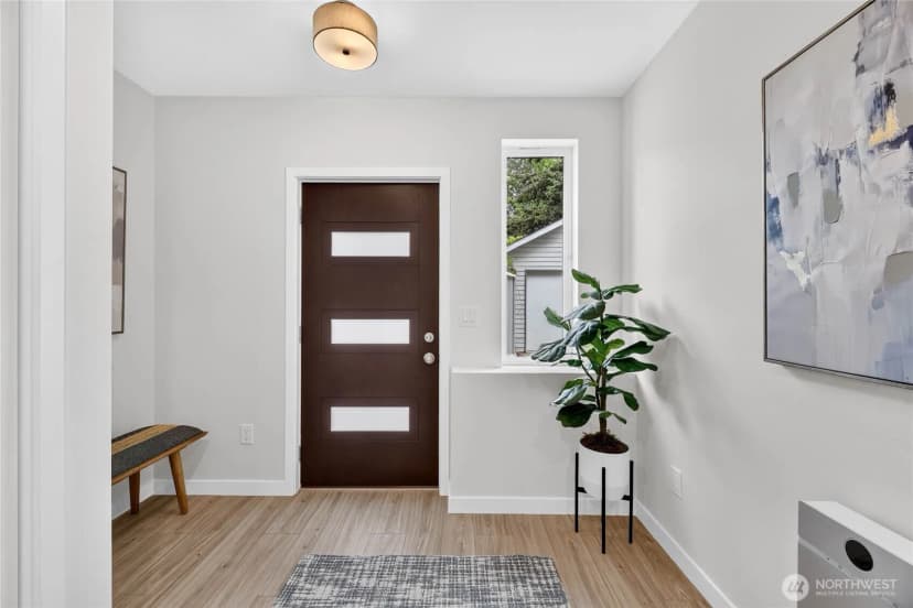 Property photo for 5039 41st Avenue Sw #1, Seattle photo 3