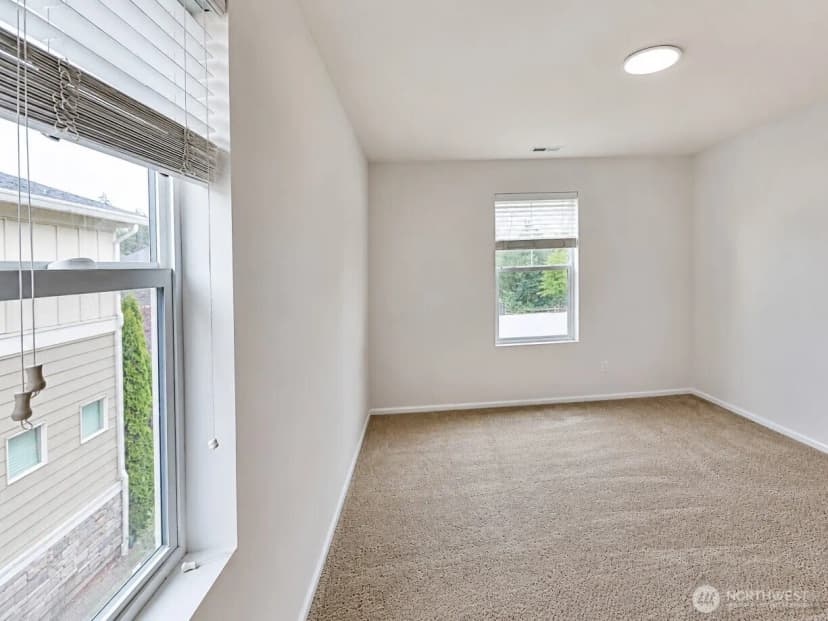Property photo for 4960 S 325th Court, Auburn photo 19