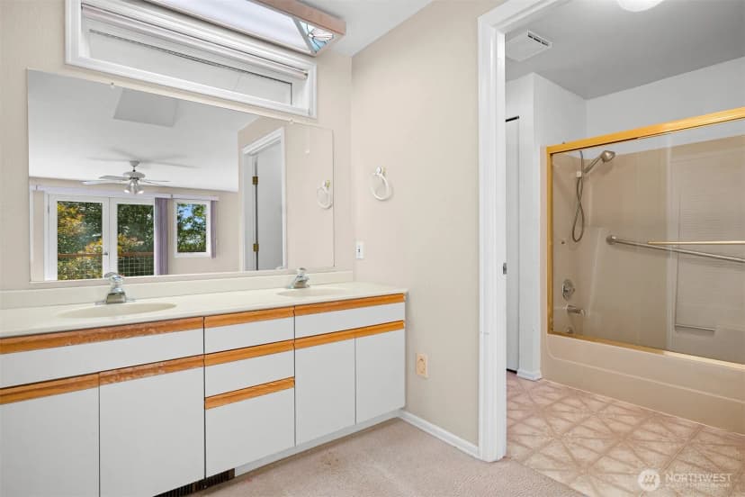 Property photo for 2815 Niagara Street, Bellingham photo 22