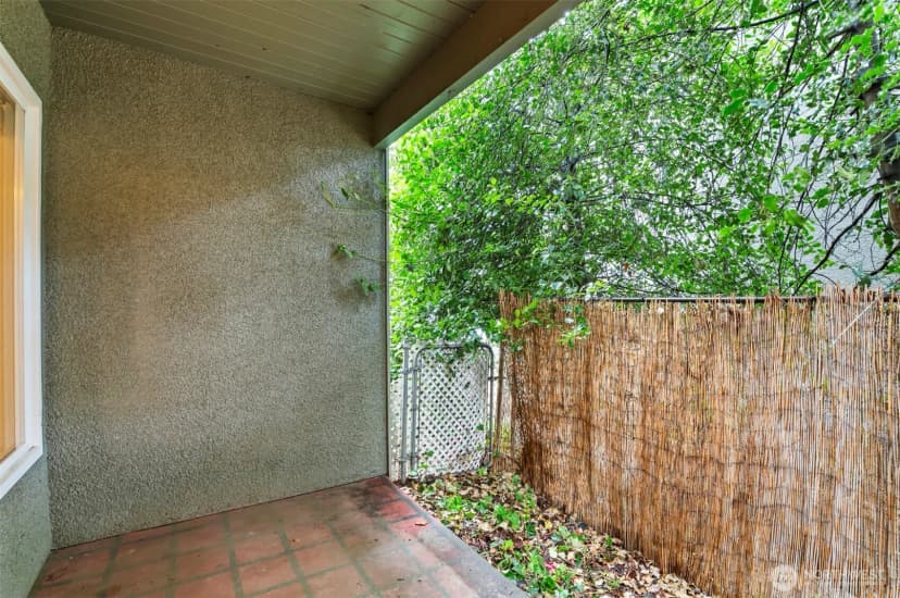 Property photo for 236 S 152nd Street #a104, Burien photo 10