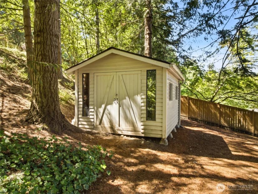 Property photo for 21828 Se 254th Pl, Maple Valley photo 39