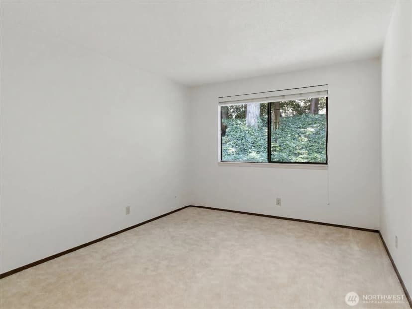 Property photo for 21828 Se 254th Pl, Maple Valley photo 17