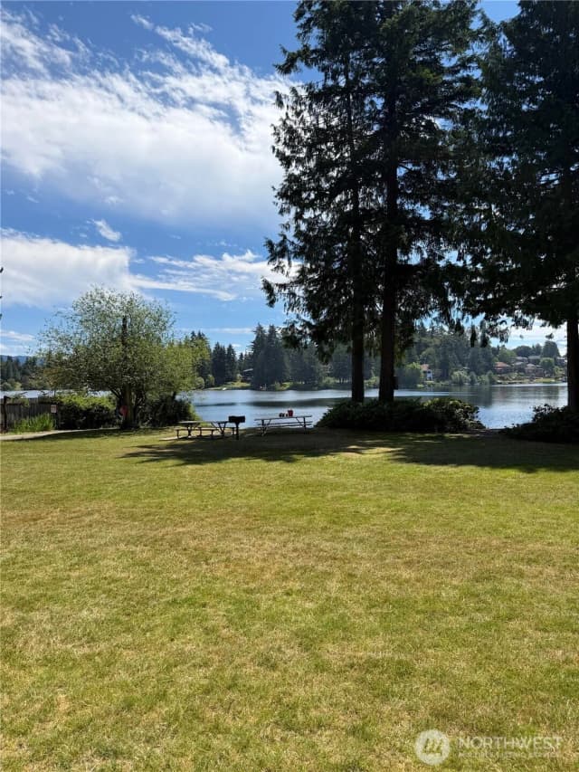 Property photo for 21828 Se 254th Pl, Maple Valley photo 3