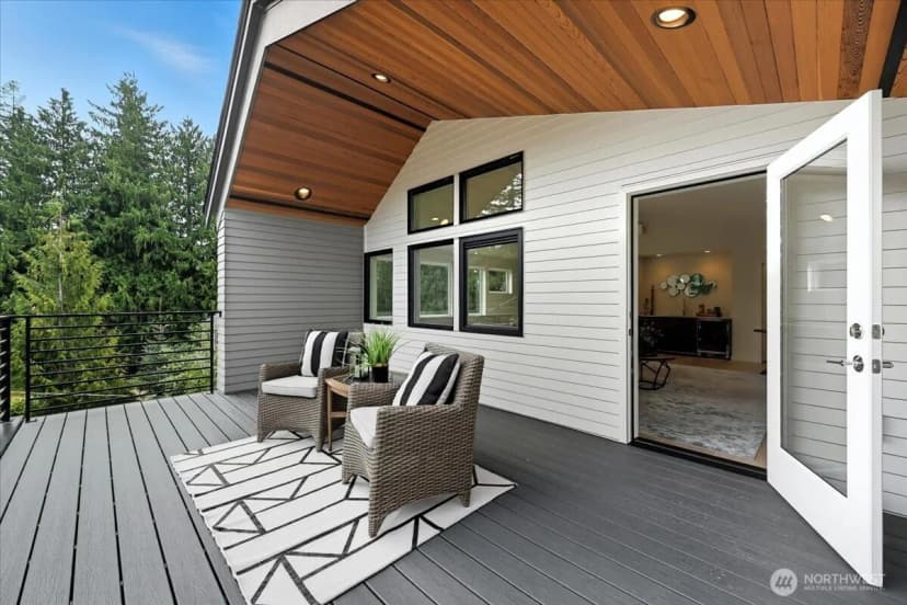 Property photo for 13047 39th Avenue Ne #a, Seattle photo 19