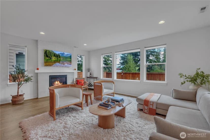 Property photo for 27066 Summit Park Way Se, Maple Valley photo 16