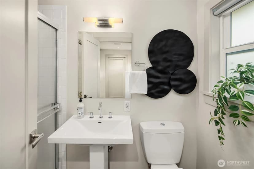 Property photo for 3001 Hunts Point Drive, Bellevue photo 26