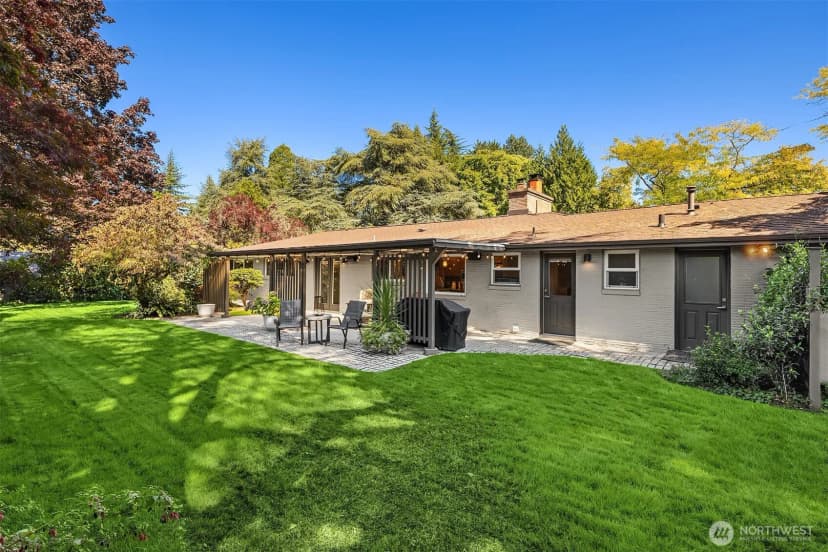 Property photo for 3001 Hunts Point Drive, Bellevue photo 33