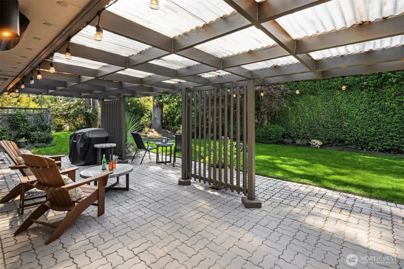 Property photo for 3001 Hunts Point Drive, Bellevue photo 28
