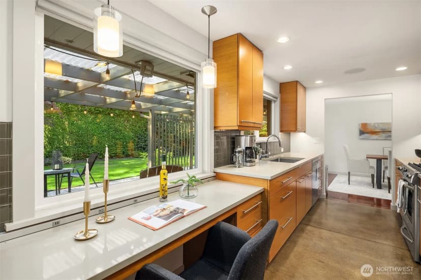 Property photo for 3001 Hunts Point Drive, Bellevue photo 17