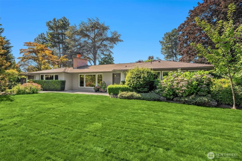 Property photo for 3001 Hunts Point Drive, Bellevue photo 35