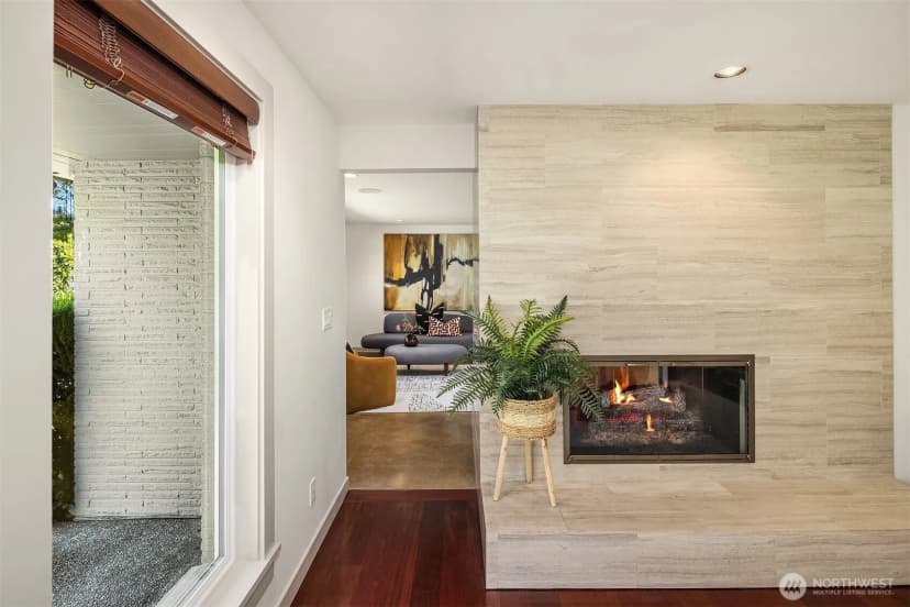 Property photo for 3001 Hunts Point Drive, Bellevue photo 11