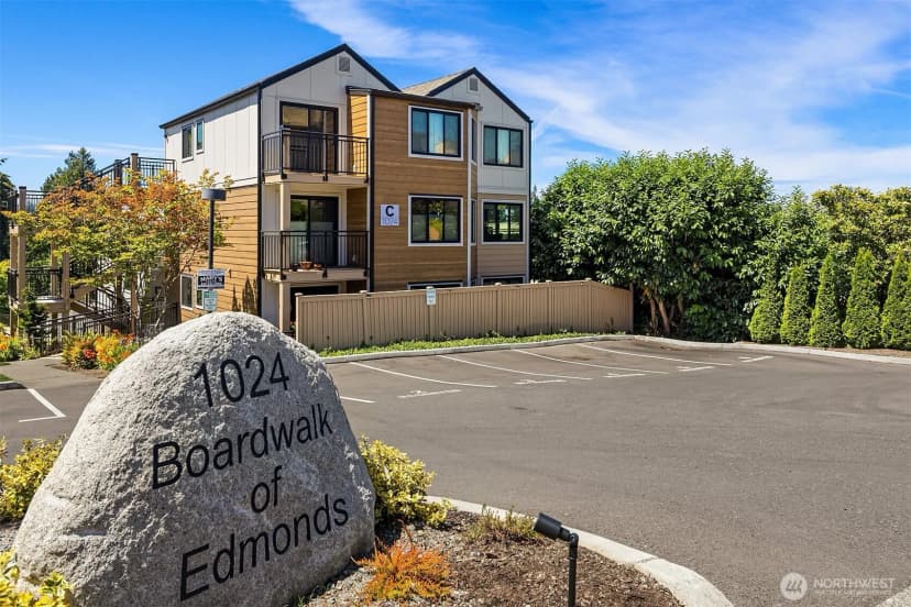Property photo for 1024 5th Avenue S #c001, Edmonds